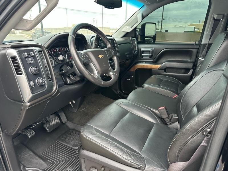 Chevrolet Silverado 2500HD LTZ Crew Cab Long Box 4WD 2015
