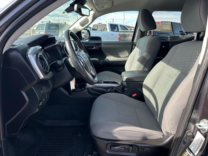 Toyota Tacoma SR5 Double Cab 5' Bed V6 4x4 AT (Natl) 2021