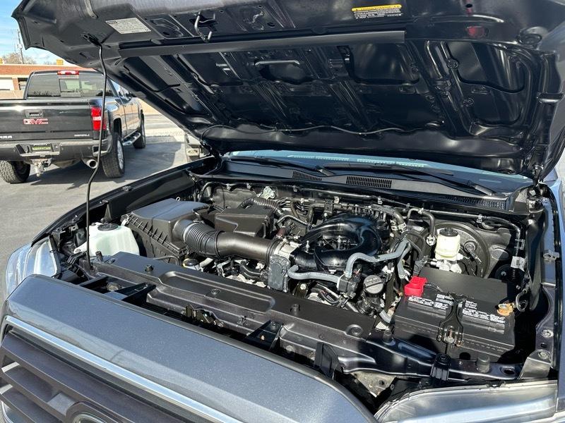 Toyota Tacoma SR5 Double Cab 5' Bed V6 4x4 AT (Natl) 2021