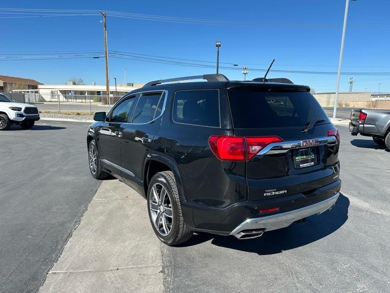 GMC Acadia Denali AWD 2018