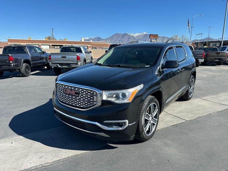 GMC Acadia Denali AWD 2018