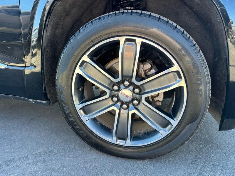 GMC Acadia Denali AWD 2018