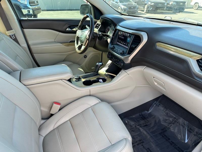 GMC Acadia Denali AWD 2018