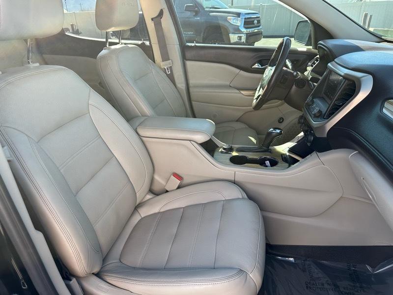 GMC Acadia Denali AWD 2018