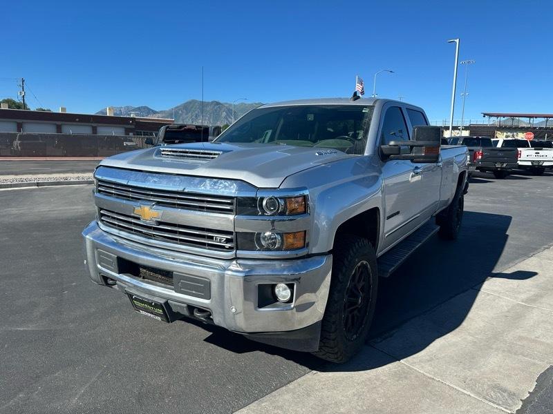 Chevrolet Silverado 3500HD LTZ Crew Cab 4WD 2019