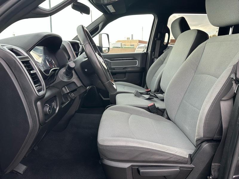 RAM 2500 Big Horn Crew Cab 4WD LWB 2022