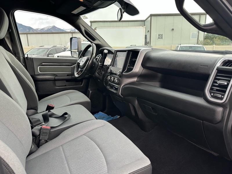 RAM 2500 Big Horn Crew Cab 4WD LWB 2022