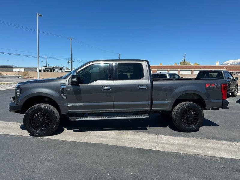 Ford F-250 SD XLT Crew Cab Short Bed 4WD 2019