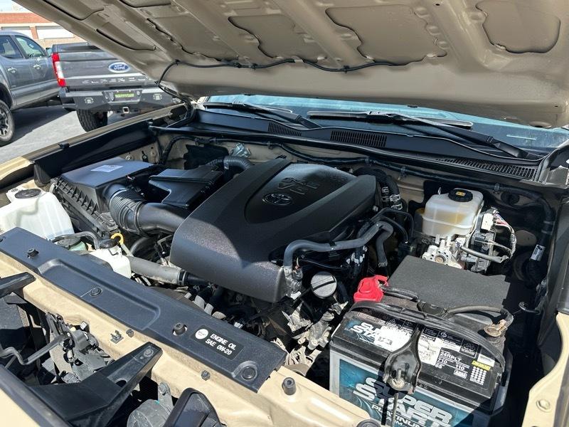 Toyota Tacoma TRD Offroad Access Cab 4WD V6 at 2017