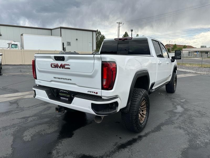 GMC Sierra 2500HD AT4 Crew Cab 4WD 2022