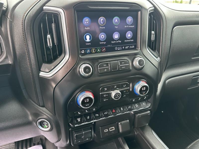 GMC Sierra 2500HD AT4 Crew Cab 4WD 2022