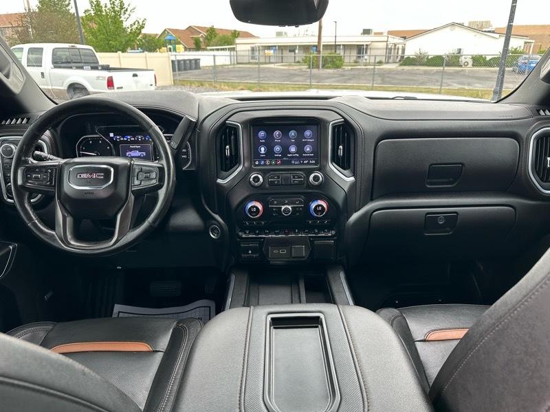 GMC Sierra 2500HD AT4 Crew Cab 4WD 2022