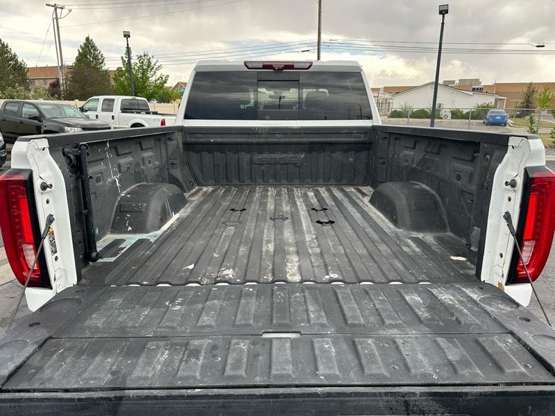 GMC Sierra 2500HD AT4 Crew Cab 4WD 2022