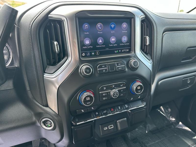 Chevrolet Silverado 1500 RST Crew Cab 4WD SWB 2020
