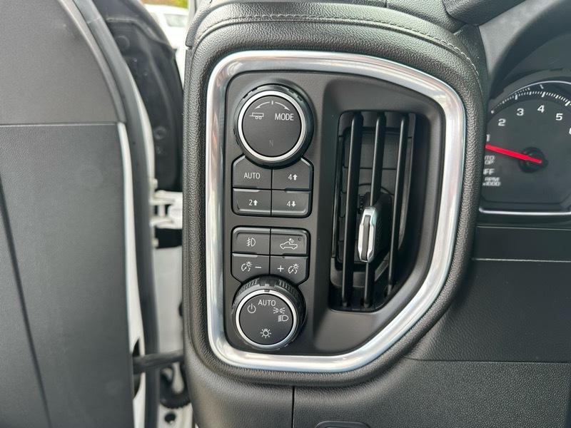 Chevrolet Silverado 1500 RST Crew Cab 4WD SWB 2020