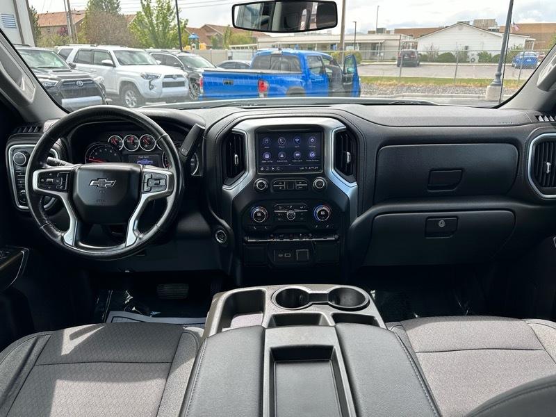 Chevrolet Silverado 1500 RST Crew Cab 4WD SWB 2020
