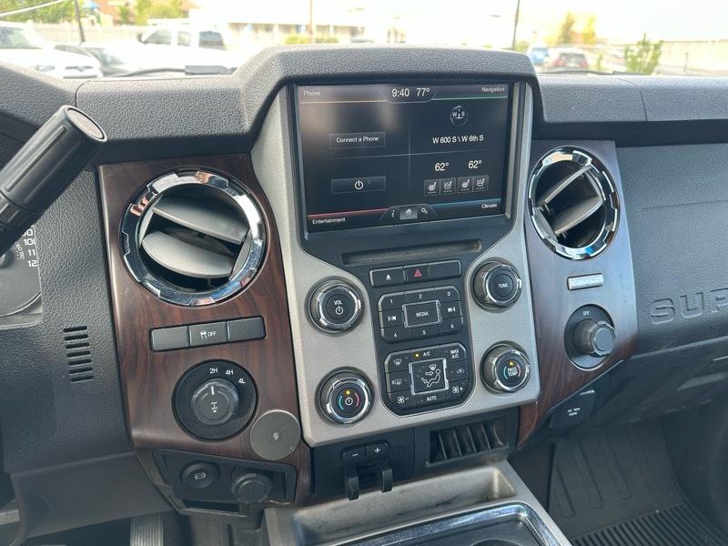 Ford F-350 SD Lariat Crew Cab Short Bed 4WD 2015