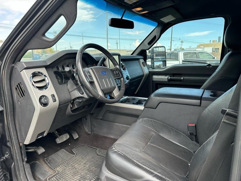Ford F-350 SD Lariat Crew Cab Short Bed 4WD 2015