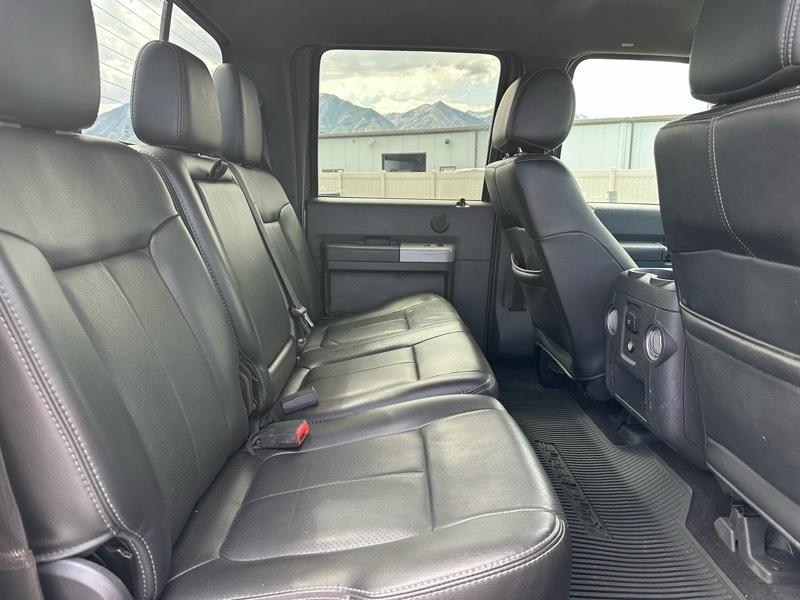 Ford F-350 SD Lariat Crew Cab Short Bed 4WD 2015