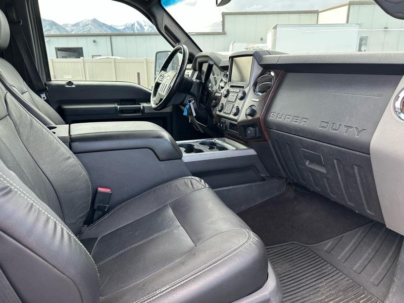 Ford F-350 SD Lariat Crew Cab Short Bed 4WD 2015