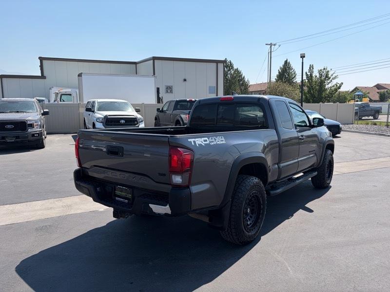 Toyota Tacoma SR5 Access Cab V6 6AT 4WD 2018