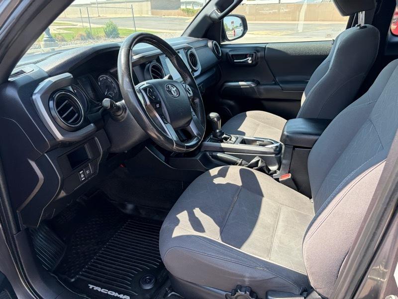 Toyota Tacoma SR5 Access Cab V6 6AT 4WD 2018