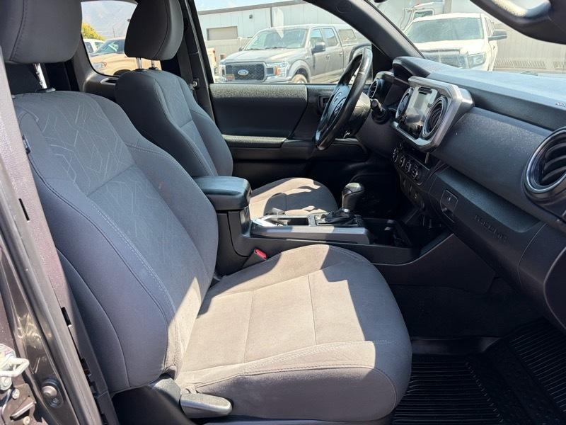 Toyota Tacoma SR5 Access Cab V6 6AT 4WD 2018