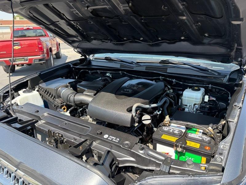 Toyota Tacoma SR5 Access Cab V6 6AT 4WD 2018