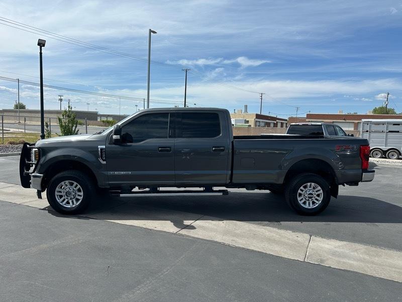 Ford F-250 SD XLT Crew Cab LWB 4WD 2019