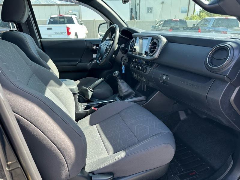Toyota Tacoma TRD Offroad Dbl Cab 4WD V6 6sp 2016