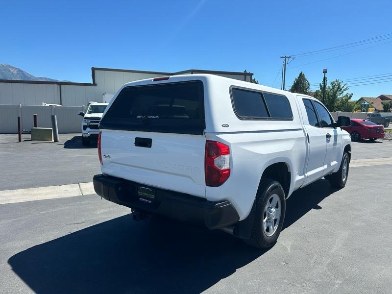 Toyota Tundra SR5 4.6L V8 Double Cab 4WD 2017