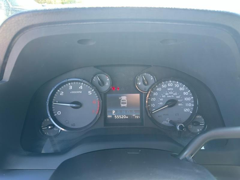 Toyota Tundra SR5 4.6L V8 Double Cab 4WD 2017