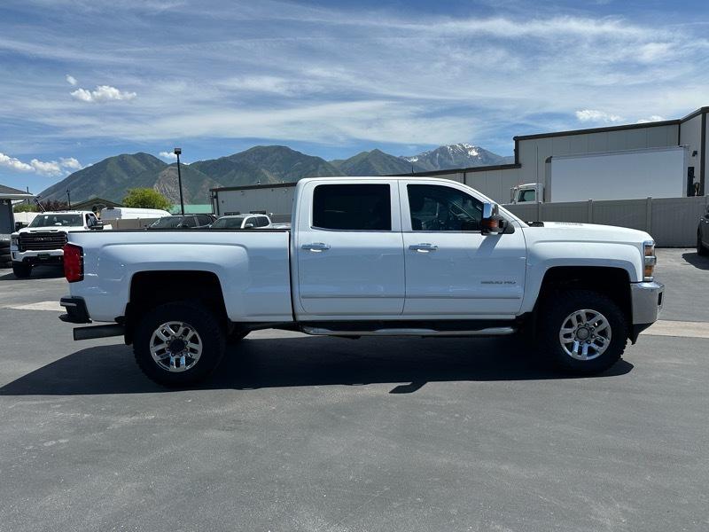 Chevrolet Silverado 2500HD LTZ Crew Cab Short Box 4WD 2016