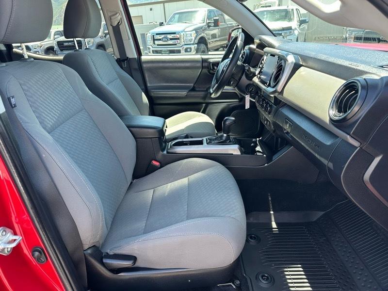Toyota Tacoma SR5 Double Cab 2022
