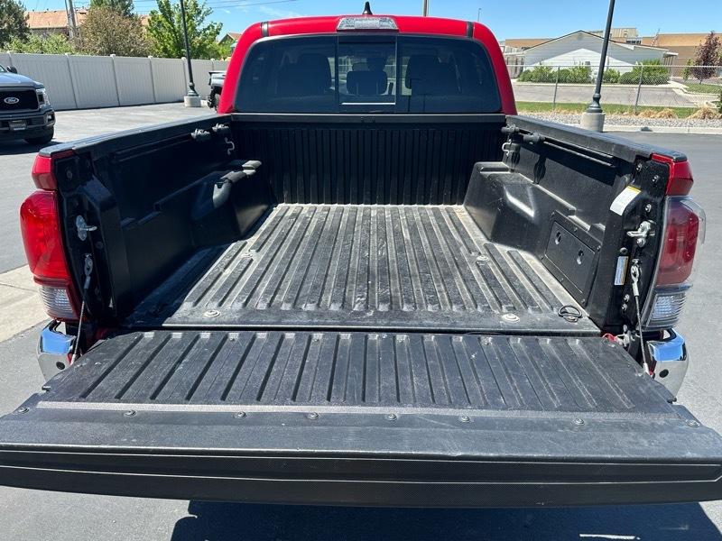 Toyota Tacoma SR5 Double Cab 2022