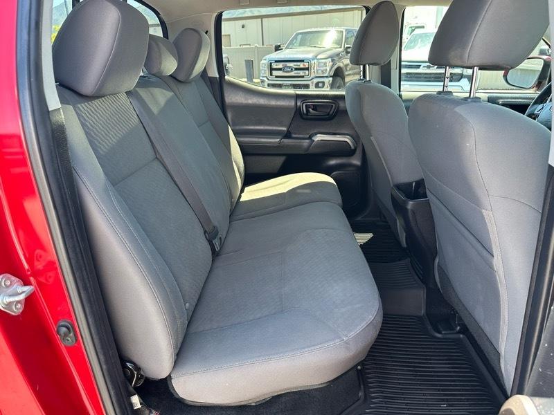 Toyota Tacoma SR5 Double Cab 2022