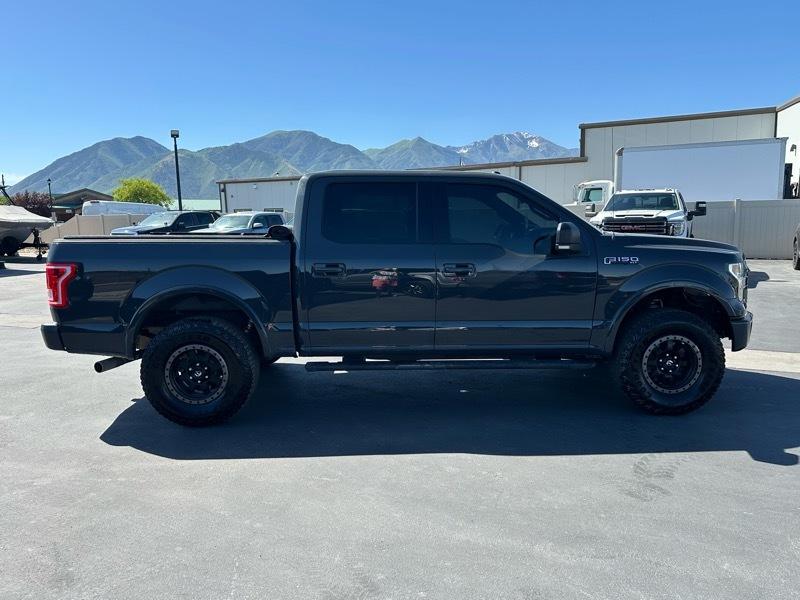 Ford F-150 XLT SuperCrew Short Bed 4WD 2017