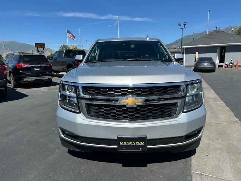 Chevrolet Suburban LT 4WD 2020