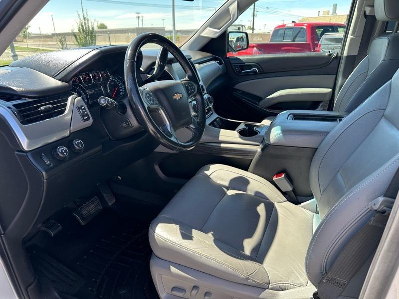 Chevrolet Suburban LT 4WD 2020