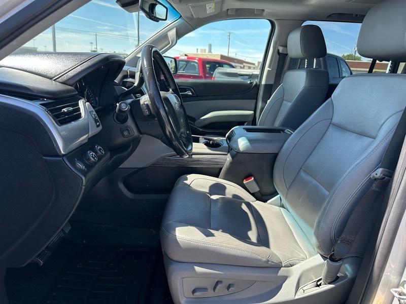 Chevrolet Suburban LT 4WD 2020