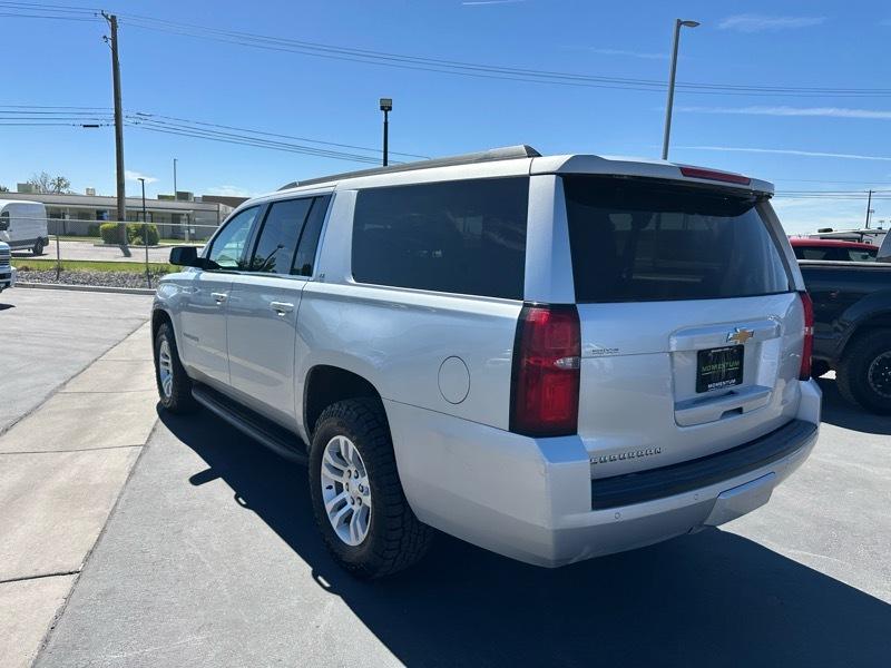 Chevrolet Suburban LT 4WD 2020