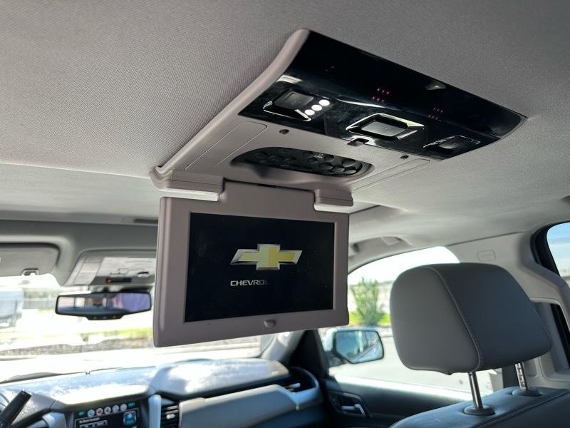 Chevrolet Suburban LT 4WD 2020