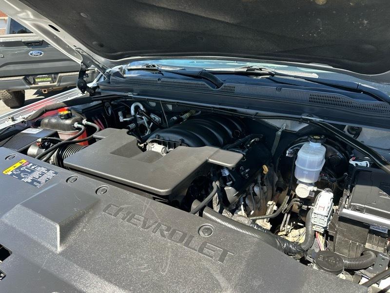 Chevrolet Suburban LT 4WD 2020