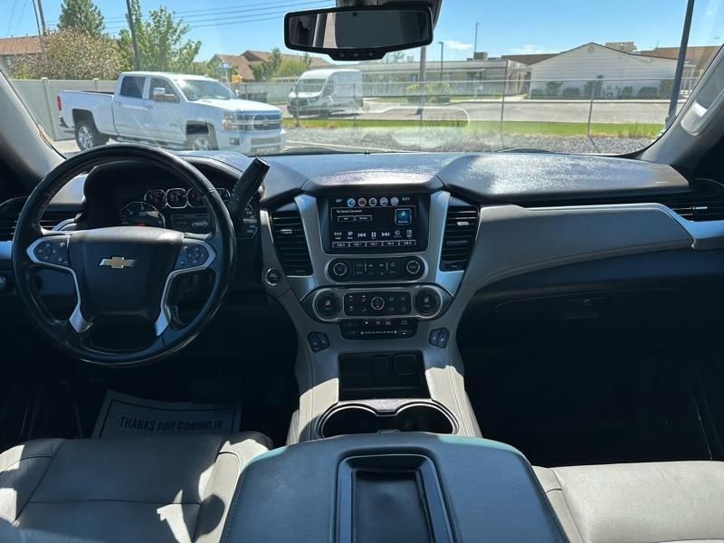 Chevrolet Suburban LT 4WD 2020