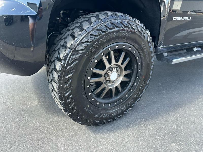 GMC Canyon Denali Crew Cab 4WD 2017