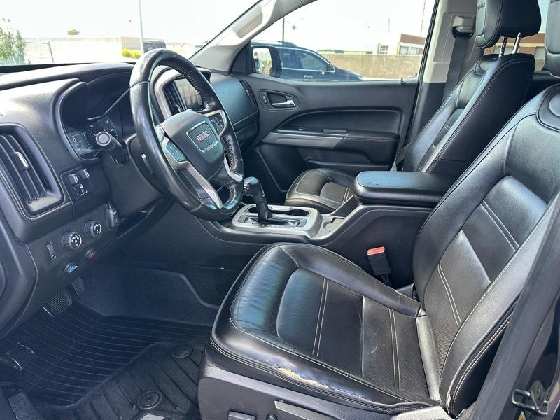 GMC Canyon Denali Crew Cab 4WD 2017