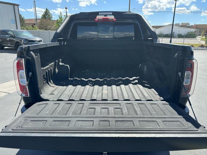GMC Canyon Denali Crew Cab 4WD 2017