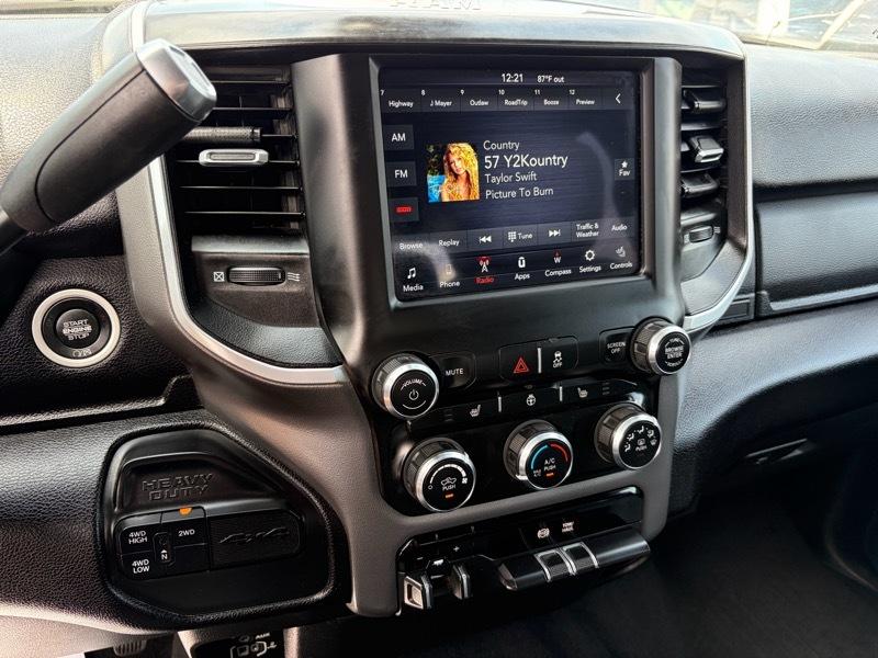 RAM 3500 Big Horn Crew Cab LWB 4WD 2021
