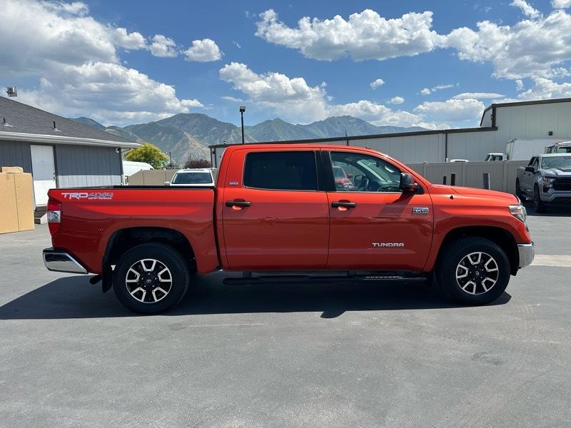 Toyota Tundra SR5 5.7L V8 CrewMax 4WD 2018