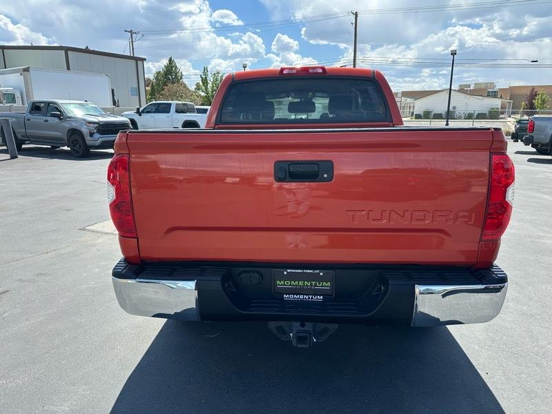 Toyota Tundra SR5 5.7L V8 CrewMax 4WD 2018